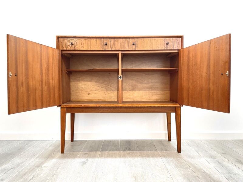 Gordon russell, ellipses / circles, mid century sideboard – A rare vintage treasure