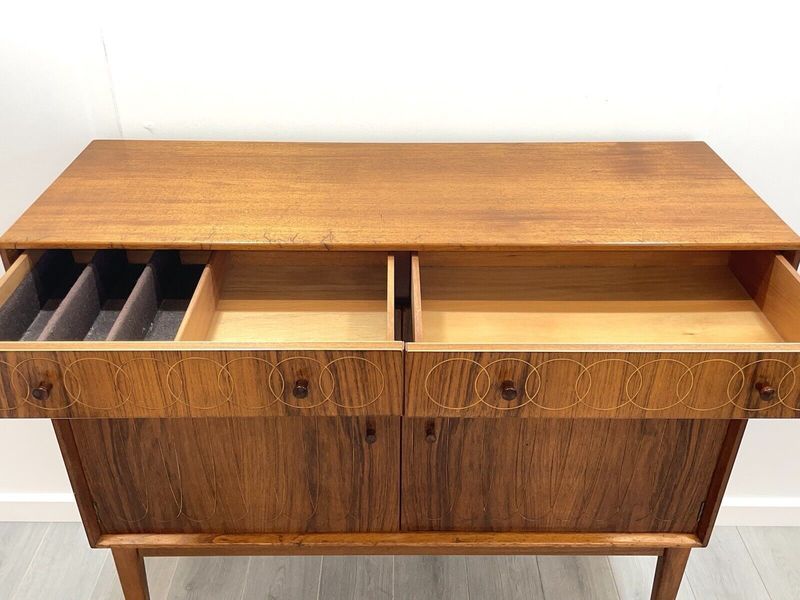 Gordon russell, ellipses / circles, mid century sideboard – A rare vintage treasure