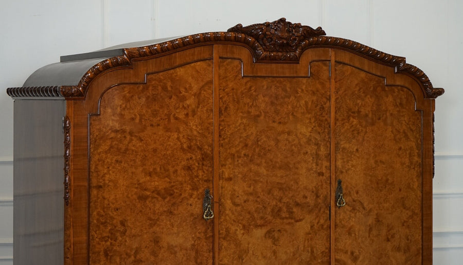 Victorian queen anne burr walnut heavily carved triple door wardrobe – A rare vintage treasure