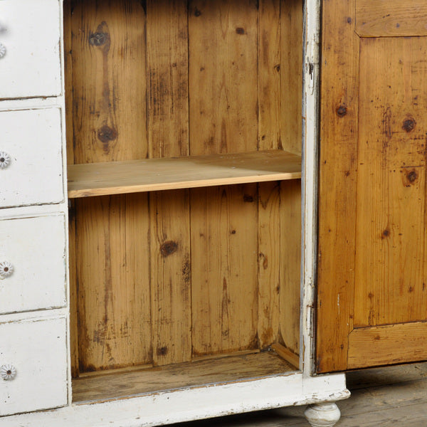 Solid pine dresser with 4 drawers, 1910s – A rare vintage treasure